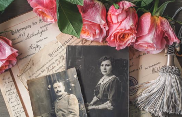 La Généalogie : Un Cadeau d’Entreprise Unique pour Célébrer l’Humain